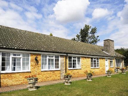 Stansted Inn Bishop's Stortford Esterno foto